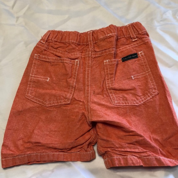 Boys Calvin Klein shorts 3t - Picture 2 of 5
